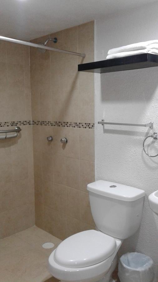 Hotel Posada Cancun 코아트사코알코스 외부 사진